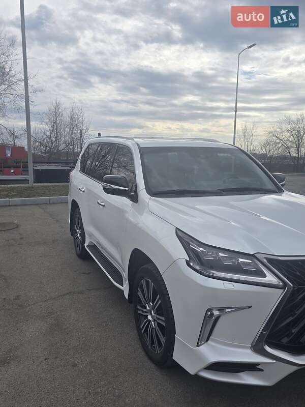 Внедорожник / Кроссовер Lexus LX 2019 в Днепре