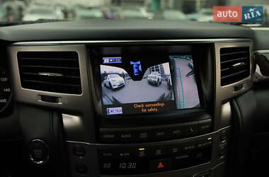 Внедорожник / Кроссовер Lexus LX 2012 в 