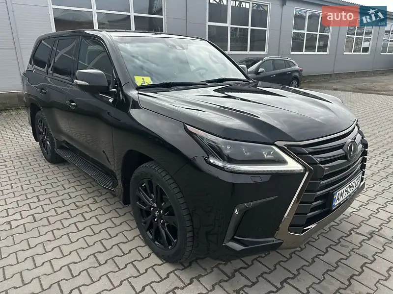 Внедорожник / Кроссовер Lexus LX 2019 в 