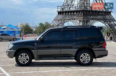 Внедорожник / Кроссовер Lexus LX 2007 в 