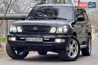 Внедорожник / Кроссовер Lexus LX 2003 в 