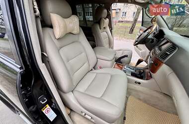 Внедорожник / Кроссовер Lexus LX 2003 в 