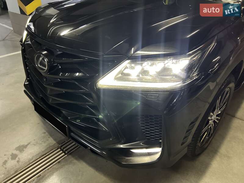 Внедорожник / Кроссовер Lexus LX 2019 в Киеве