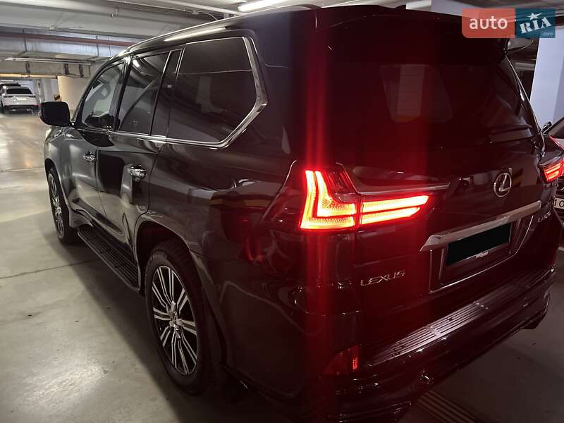 Внедорожник / Кроссовер Lexus LX 2019 в Киеве