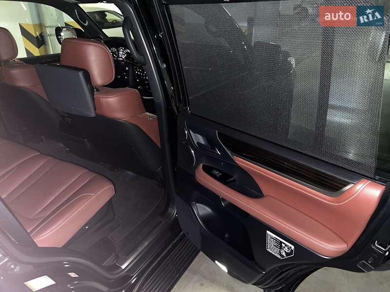Внедорожник / Кроссовер Lexus LX 2019 в Киеве