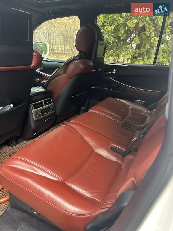 Позашляховик / Кросовер Lexus LX 2013 в Києві