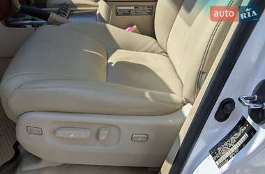 Позашляховик / Кросовер Lexus LX 2008 в 