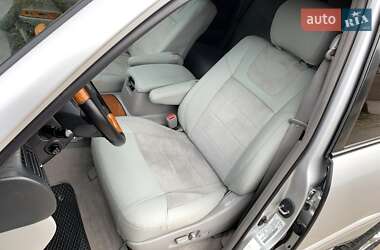 Внедорожник / Кроссовер Lexus LX 2005 в 