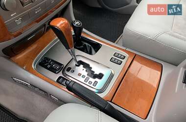 Внедорожник / Кроссовер Lexus LX 2005 в 