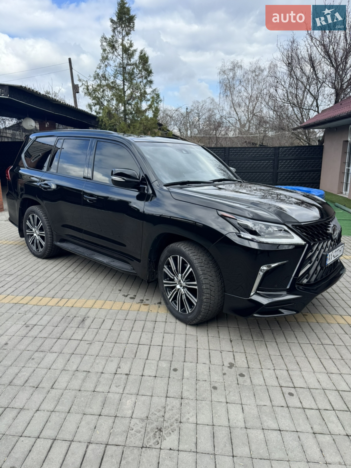 2019 Lexus LX - мініатюра 2