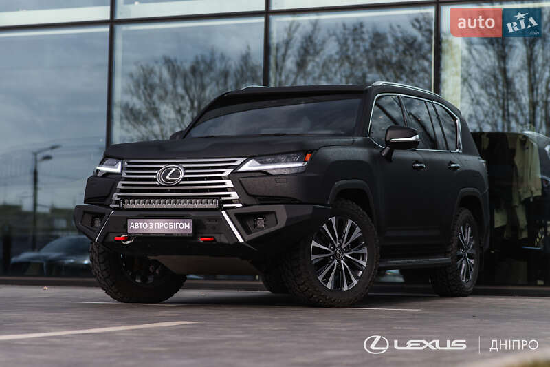 Lexus LX 2022