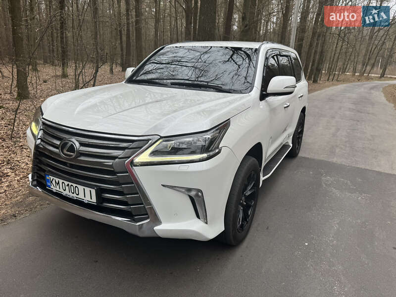 Внедорожник / Кроссовер Lexus LX 2016 в Житомире