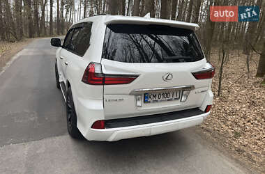 Внедорожник / Кроссовер Lexus LX 2016 в 