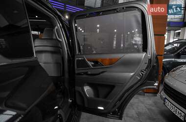 Внедорожник / Кроссовер Lexus LX 2022 в 