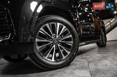 Внедорожник / Кроссовер Lexus LX 2022 в 