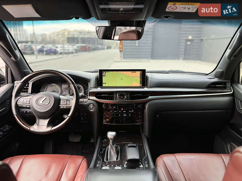 Внедорожник / Кроссовер Lexus LX 2016 в Киеве фото 3 Внедорожник / Кроссовер Lexus LX 2016 в Киеве