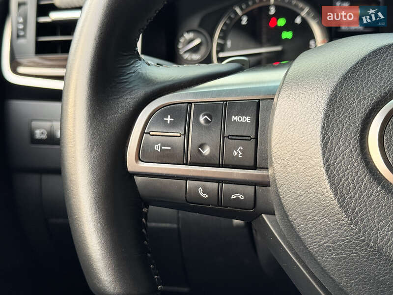 Внедорожник / Кроссовер Lexus LX 2016 в Киеве фото 35 Внедорожник / Кроссовер Lexus LX 2016 в Киеве