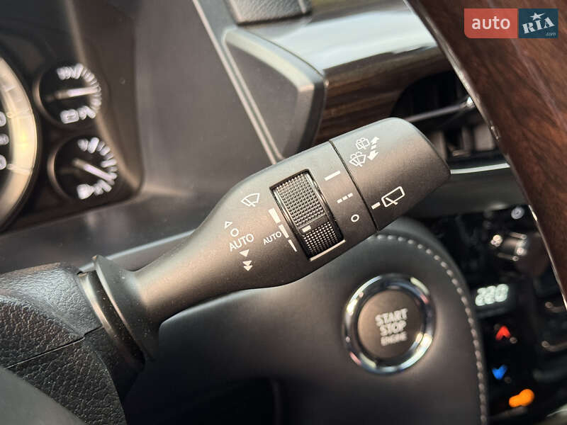 Внедорожник / Кроссовер Lexus LX 2016 в Киеве фото 44 Внедорожник / Кроссовер Lexus LX 2016 в Киеве