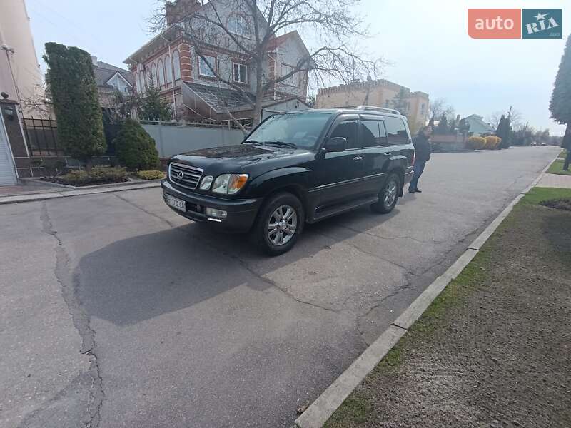 Внедорожник / Кроссовер Lexus LX 2005 в Кременчуге