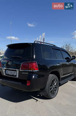 Внедорожник / Кроссовер Lexus LX 2008 в 