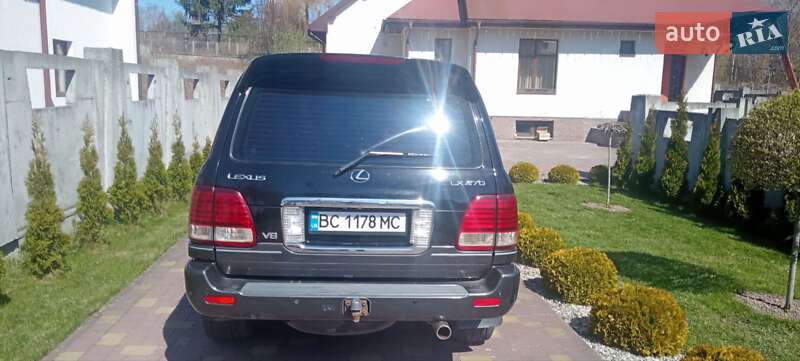 Внедорожник / Кроссовер Lexus LX 2005 в Львове