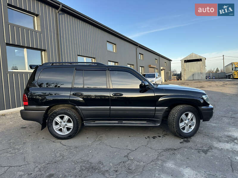 Внедорожник / Кроссовер Lexus LX 2006 в Луцке фото 3 Внедорожник / Кроссовер Lexus LX 2006 в Луцке
