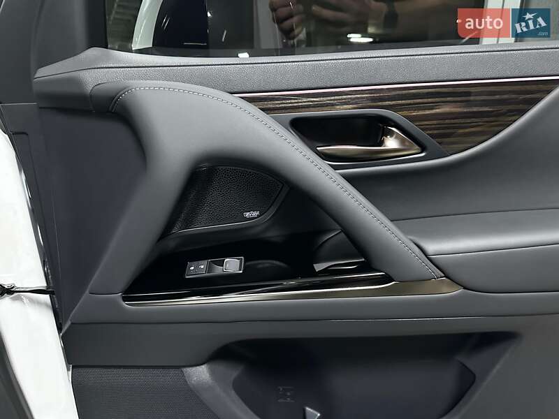 Позашляховик / Кросовер Lexus LX 2022 в Києві