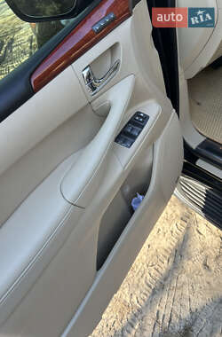 Позашляховик / Кросовер Lexus LX 2008 в 