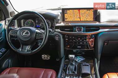 Внедорожник / Кроссовер Lexus LX 2019 в 