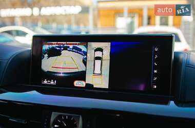 Внедорожник / Кроссовер Lexus LX 2019 в 