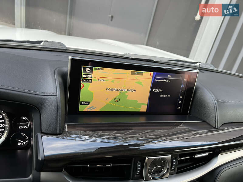 Внедорожник / Кроссовер Lexus LX 2017 в Киеве фото 50 Внедорожник / Кроссовер Lexus LX 2017 в Киеве