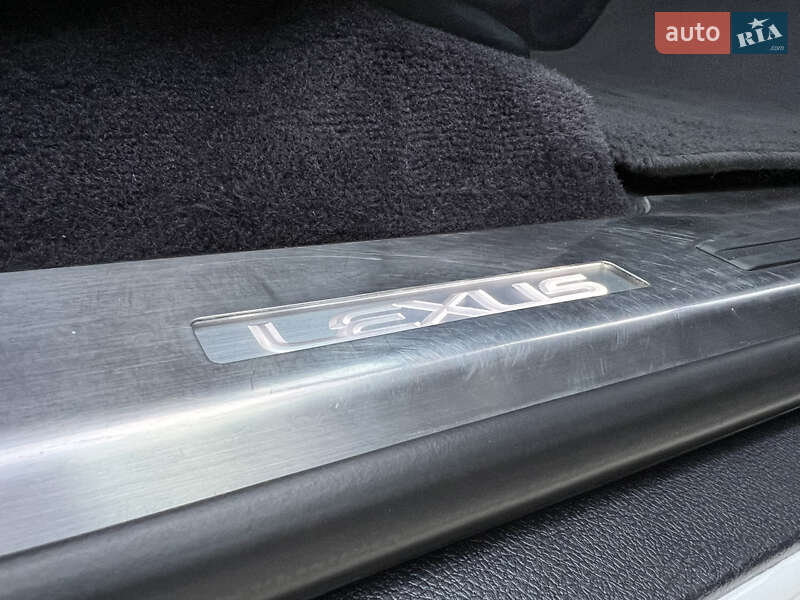 Внедорожник / Кроссовер Lexus LX 2017 в Киеве фото 88 Внедорожник / Кроссовер Lexus LX 2017 в Киеве