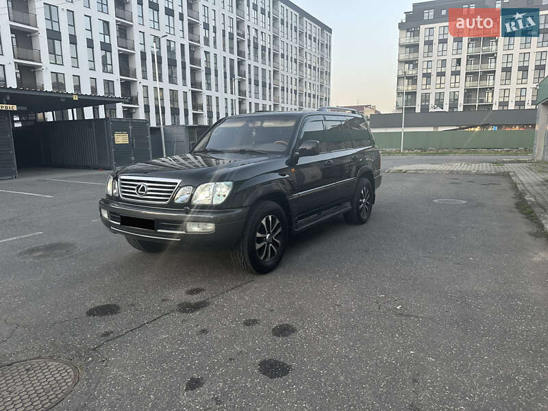Позашляховик / Кросовер Lexus LX 2006 в 
