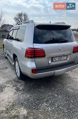 Внедорожник / Кроссовер Lexus LX 2008 в 