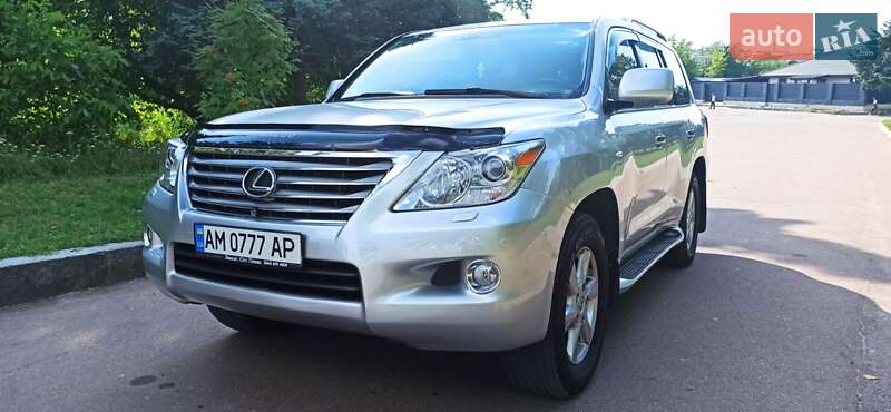 Позашляховик / Кросовер Lexus LX 2008 в 