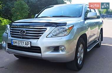Позашляховик / Кросовер Lexus LX 2008 в 