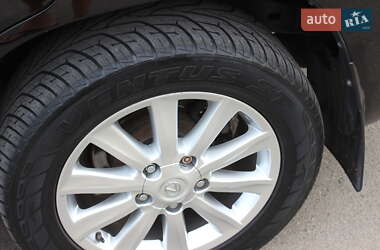 Внедорожник / Кроссовер Lexus LX 2010 в 