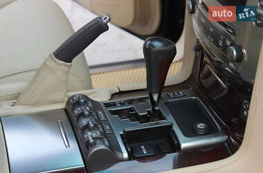 Внедорожник / Кроссовер Lexus LX 2010 в 