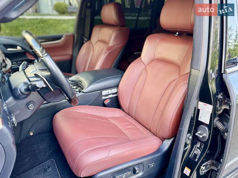 Позашляховик / Кросовер Lexus LX 2019 в Києві
