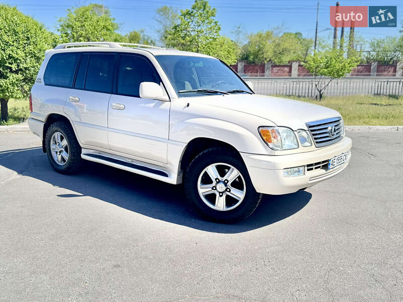 Внедорожник / Кроссовер Lexus LX 2007 в 