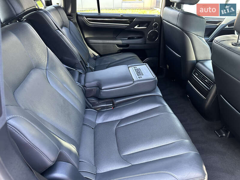 Внедорожник / Кроссовер Lexus LX 2019 в Харькове