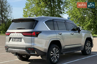 Внедорожник / Кроссовер Lexus LX 2022 в 
