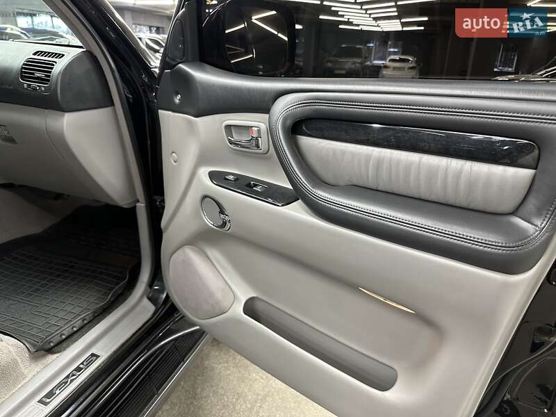Позашляховик / Кросовер Lexus LX 2007 в Харкові