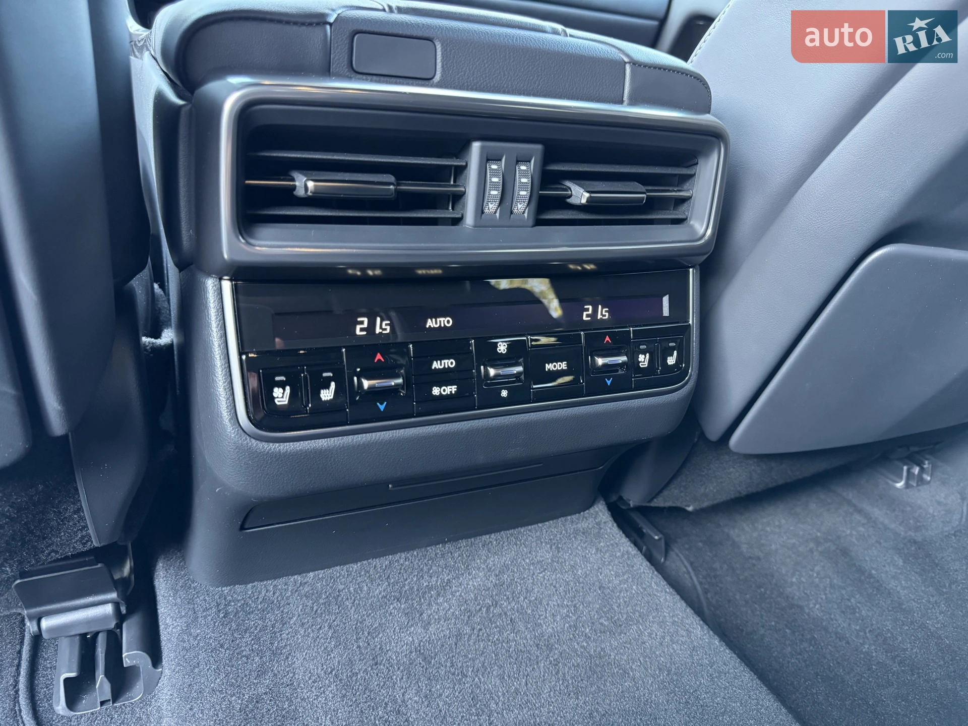 2022 Lexus LX - мініатюра 17