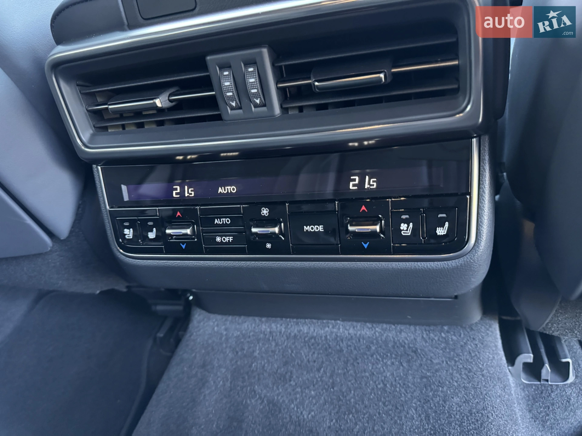 2022 Lexus LX - мініатюра 21