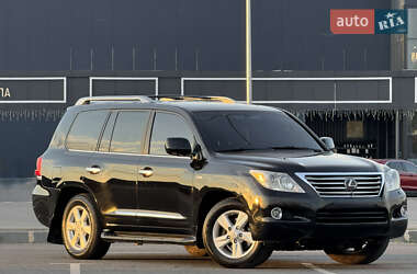 Внедорожник / Кроссовер Lexus LX 2009 в 