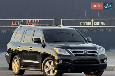 Внедорожник / Кроссовер Lexus LX 2009 в 