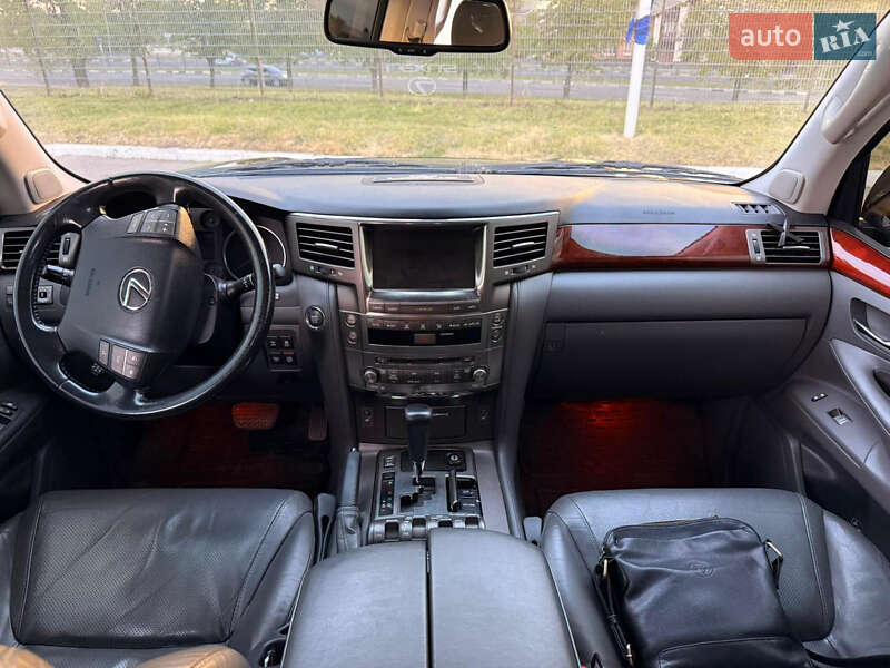 Внедорожник / Кроссовер Lexus LX 2008 в Харькове