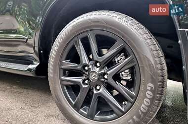Внедорожник / Кроссовер Lexus LX 2010 в 