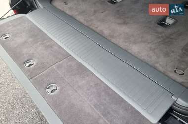 Внедорожник / Кроссовер Lexus LX 2010 в 